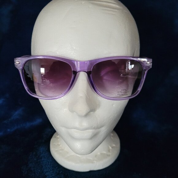 Ladies Sunglasses - Picture 1 of 3